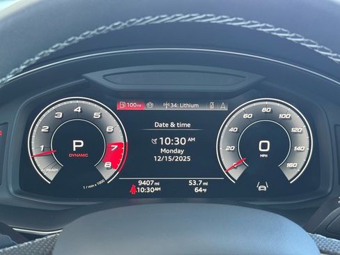 Used 2025 Audi SQ7 Premium Plus image 30