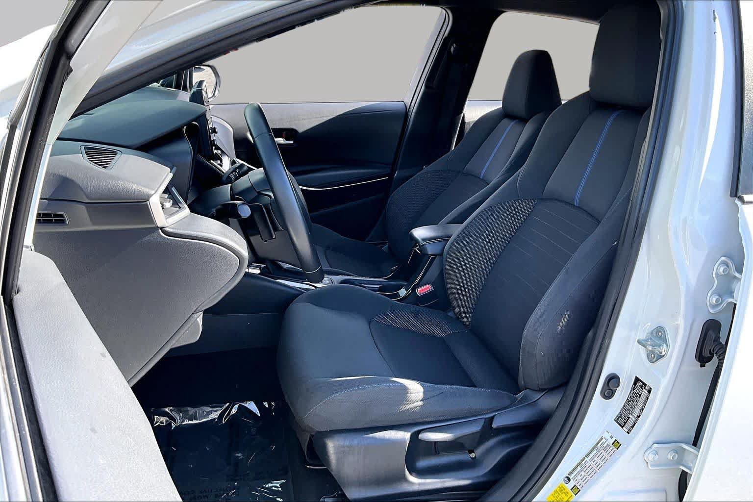 Used 2022 Toyota Corolla SE FWD image 8