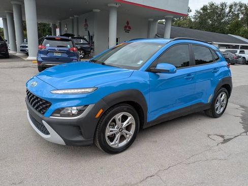 Used 2022 Hyundai Kona SEL FWD image 8