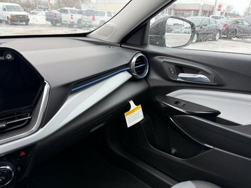 New 2026 Chevrolet Trax LT w/ LT Convenience Package image 16