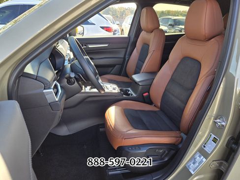 Used 2025 MAZDA CX-5 Carbon Edition image 9