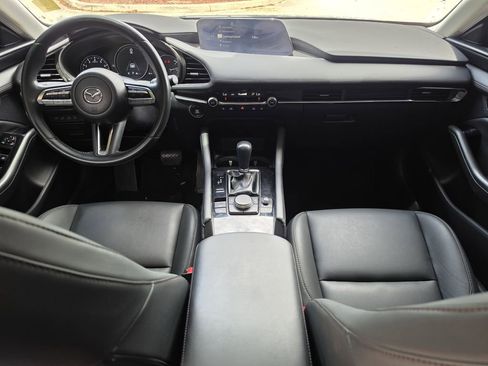 Used 2023 MAZDA MAZDA3 s FWD image 11