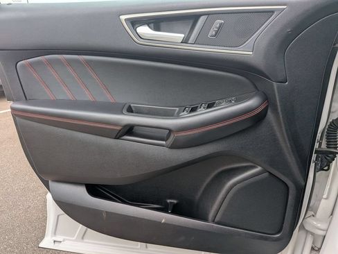 Used 2022 Ford Edge ST-Line AWD/4WD image 14