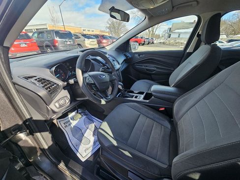 Used 2018 Ford Escape S image 16