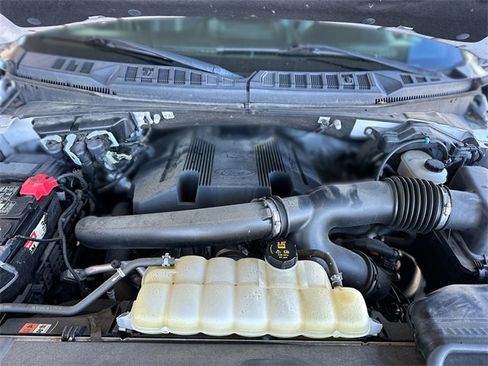 Certified 2020 Ford F150 Platinum w/ Equipment Group 701A Luxury image 29