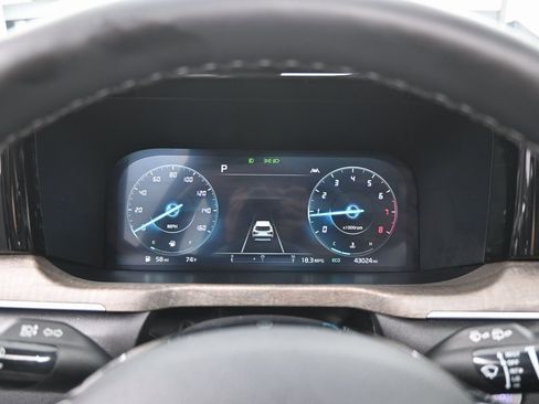 Used 2022 Kia Sorento SX Prestige image 11