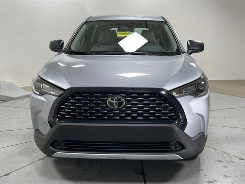 New 2025 Toyota Corolla Cross L image 2