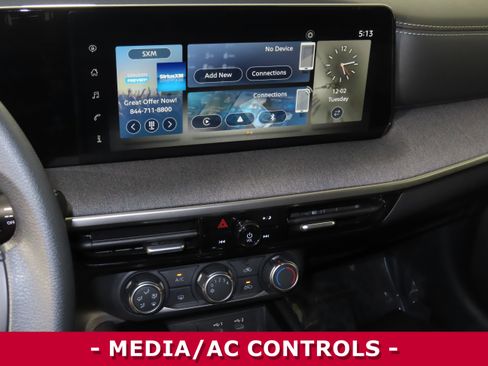 Certified 2025 Nissan Kicks SV w/ Charging Package image 15