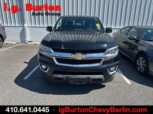 Used 2019 Chevrolet Colorado LT w/ LT Convenience Package AWD/4WD image 2