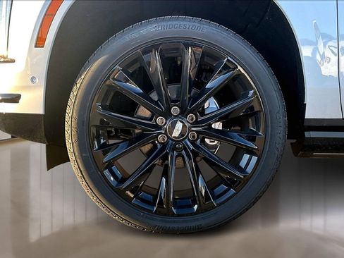 New 2026 Cadillac Escalade Platinum Sport w/ LPO, ONYX Package AWD/4WD image 12
