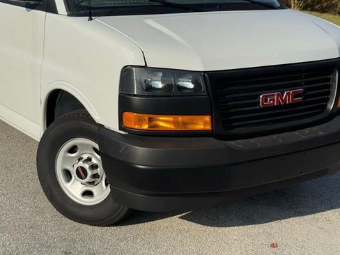 New 2025 GMC Savana 2500 w/ Driver Convenience Package RWD image 5