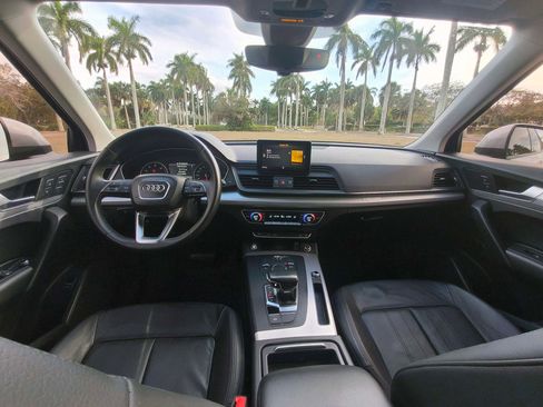 Used 2018 Audi Q5 2.0T Premium w/ Convenience Package AWD/4WD image 8
