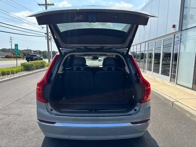 Certified 2024 Volvo XC90 B5 Core w/ Protection Package Premier AWD/4WD image 11