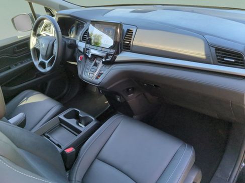 Certified 2024 Honda Odyssey EX-L image 21