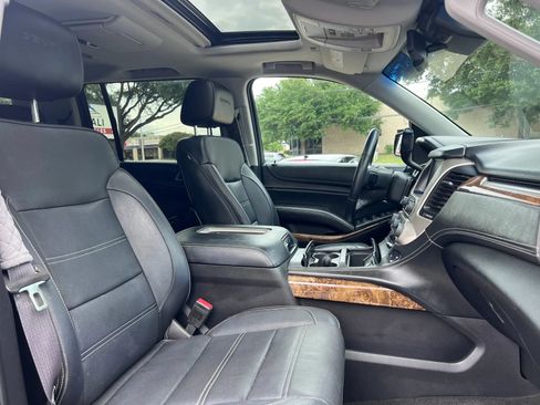 Used 2016 GMC Yukon XL Denali w/ Open Road Package AWD/4WD image 34