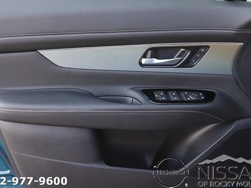 New 2025 Nissan Murano SL w/ Cargo Package image 10