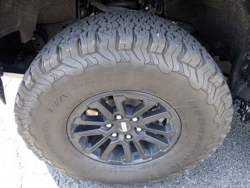 Certified 2025 Ford F150 Raptor AWD/4WD image 10