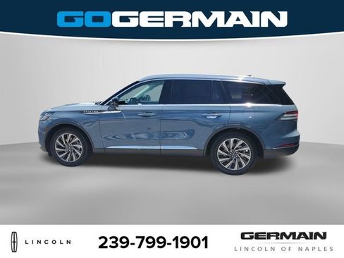 New 2026 Lincoln Aviator 2WD image 10