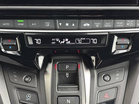 Certified 2025 Honda Odyssey Sport-L image 26