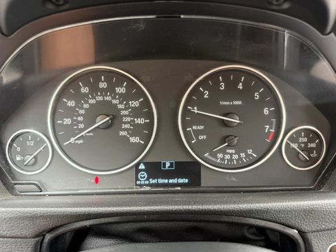 Used 2018 BMW 320i xDrive Sedan AWD/4WD image 16