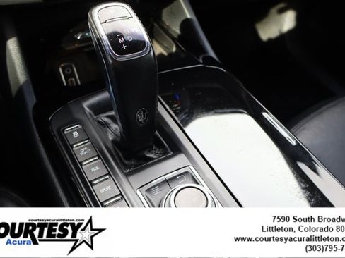 Used 2020 Maserati Levante S image 18