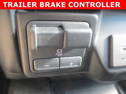 Certified 2023 GMC Sierra 2500 SLT w/ SLT Premium Package image 17