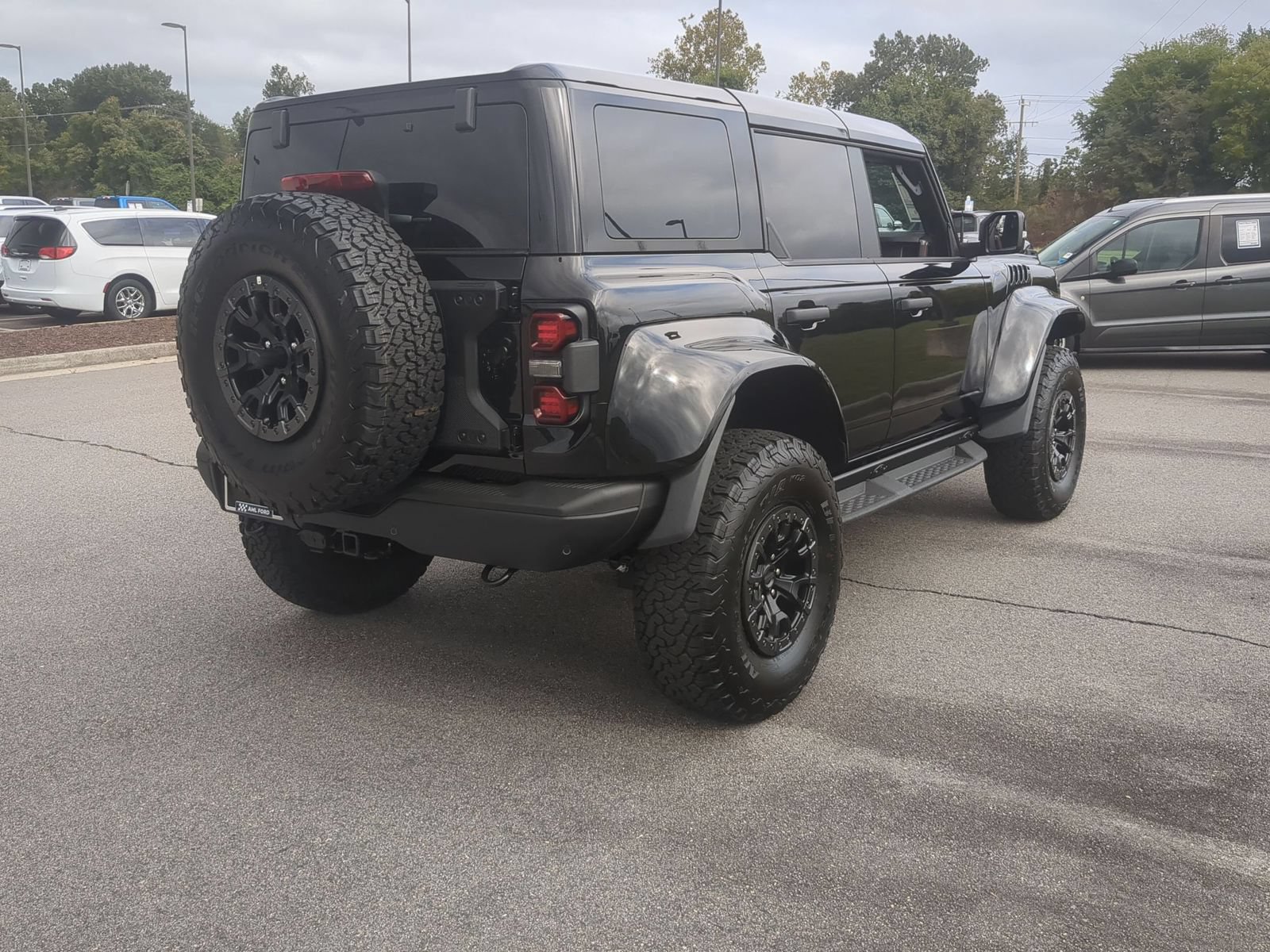New 2026 Ford Bronco Raptor AWD/4WD image 3
