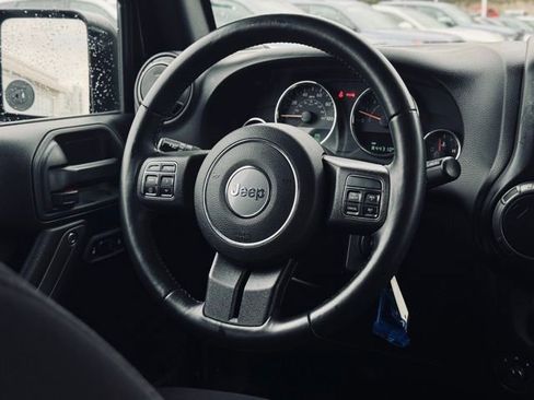 Used 2017 Jeep Wrangler Sport AWD/4WD image 21