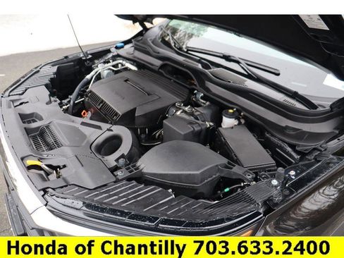 Certified 2025 Honda Pilot EX-L image 34