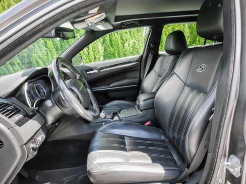 Used 2021 Chrysler 300 S RWD image 7