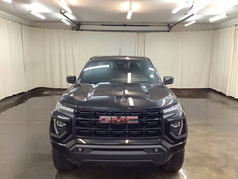 New 2026 GMC Canyon Elevation w/ Convenience Package image 3