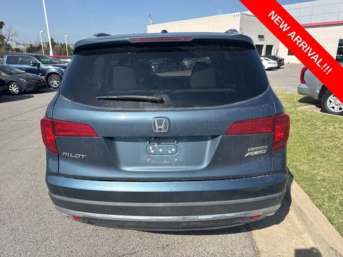 Used 2017 Honda Pilot Touring image 5