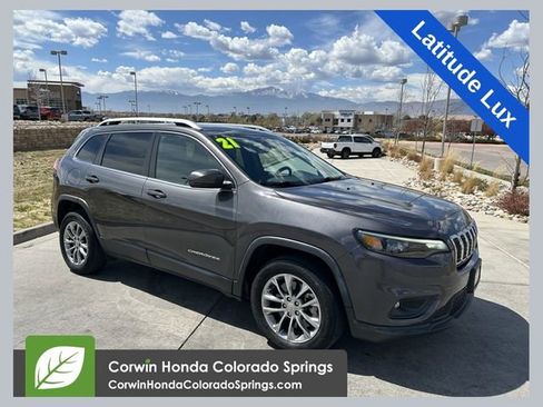 Used 2021 Jeep Cherokee Latitude Lux w/ Comfort/Convenience Group FWD image 1