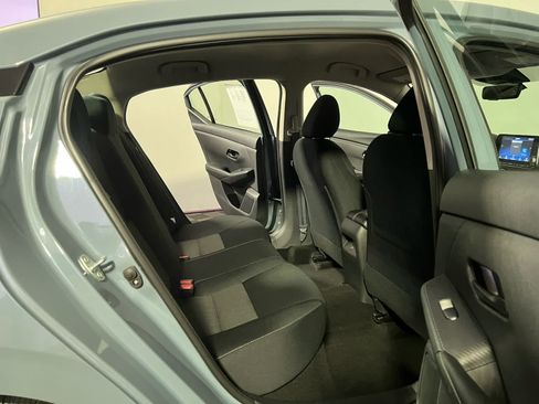 Used 2024 Nissan Sentra SV FWD image 26