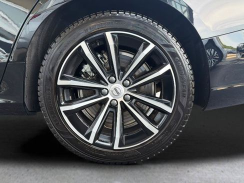 Used 2023 Volvo S60 T8 Plus AWD/4WD image 15