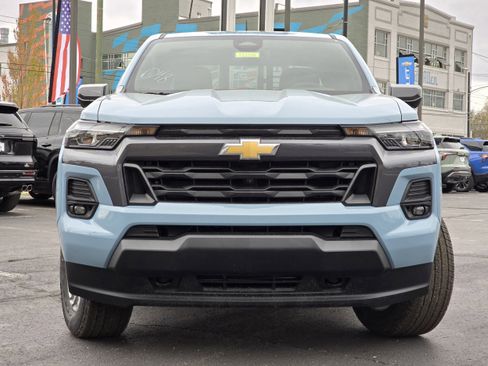 New 2025 Chevrolet Colorado LT w/ LT Convenience Package image 7