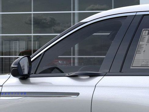 New 2026 Lincoln Nautilus Premier w/ Equipment Group 102A image 20