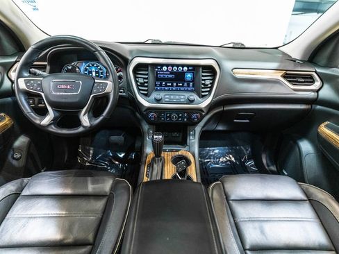 Used 2017 GMC Acadia Denali w/ Technology Package image 13