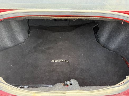 Used 2011 Dodge Avenger Heat FWD image 11