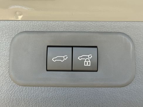 New 2026 Lexus TX 500h AWD w/ Technology Package image 15