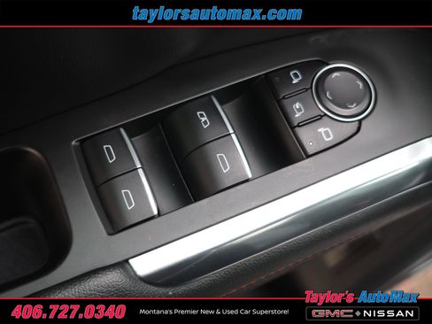 Used 2024 Chevrolet Traverse RS AWD/4WD image 27