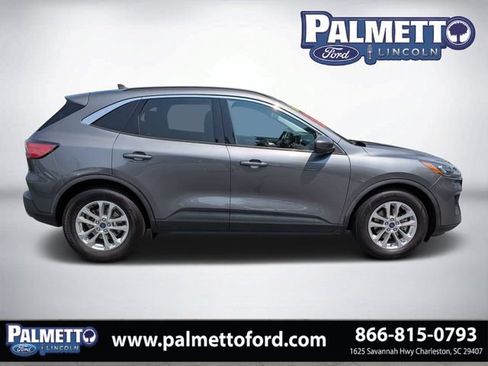 Used 2021 Ford Escape SE w/ Convenience Package FWD image 2