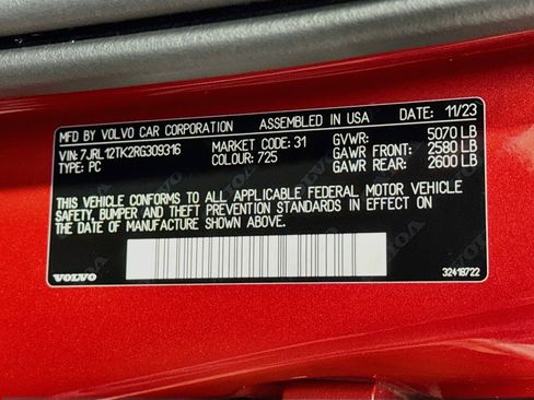 Used 2024 Volvo S60 B5 Core AWD/4WD image 29