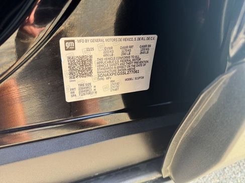 Used 2025 Chevrolet Equinox LT image 29