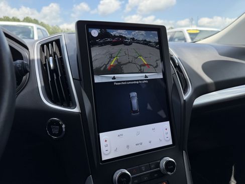 Certified 2024 Ford Edge SEL AWD/4WD image 18