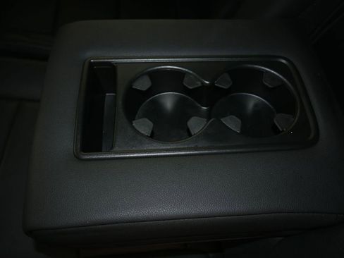 Used 2025 Chevrolet Tahoe Z71 AWD/4WD image 18