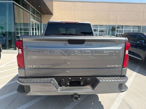 Used 2021 Chevrolet Silverado 1500 Custom AWD/4WD image 5