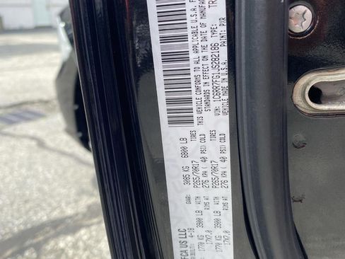 Used 2018 RAM 1500 Express AWD/4WD image 41