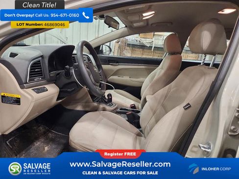 Used 2017 Hyundai Elantra SE image 9