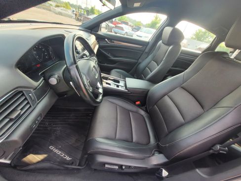 Used 2022 Honda Accord Sport image 9